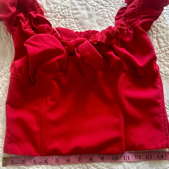 I.AM.GIA. Crop Top. Red. Size Large. - Picture 4 of 14